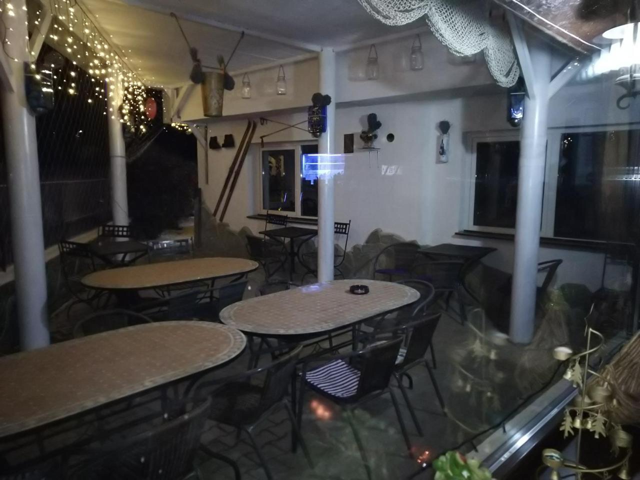 Pensiunea Total Чахлэу Экстерьер фото